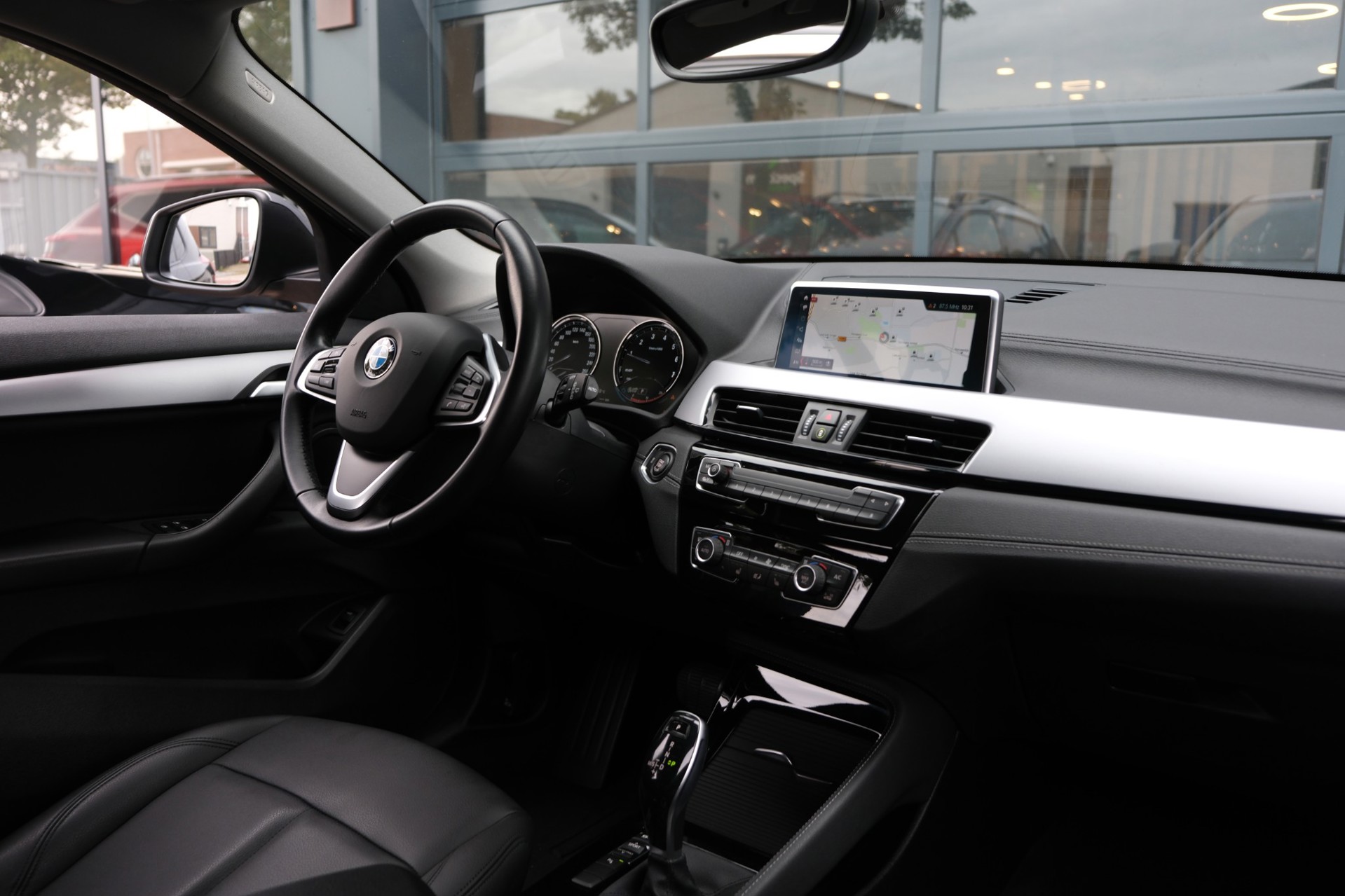 Foto van BMW X2 Sdrive18i