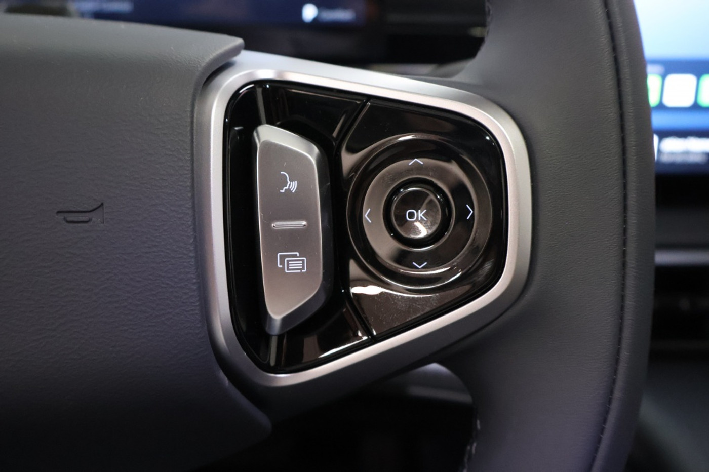 Foto van Geely Geely E5
