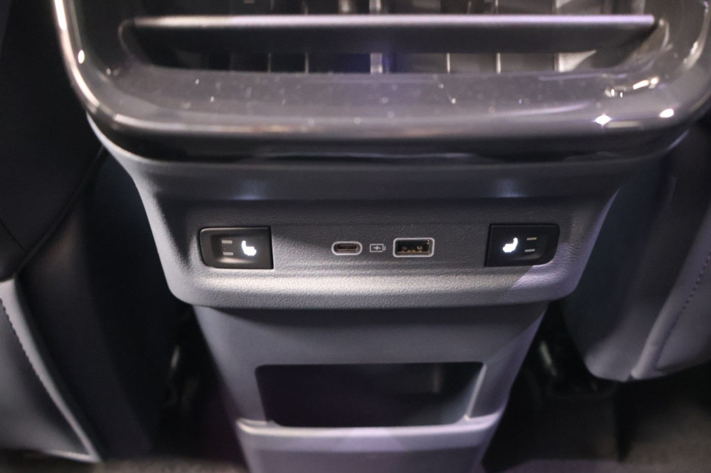 Foto van Geely Geely E5
