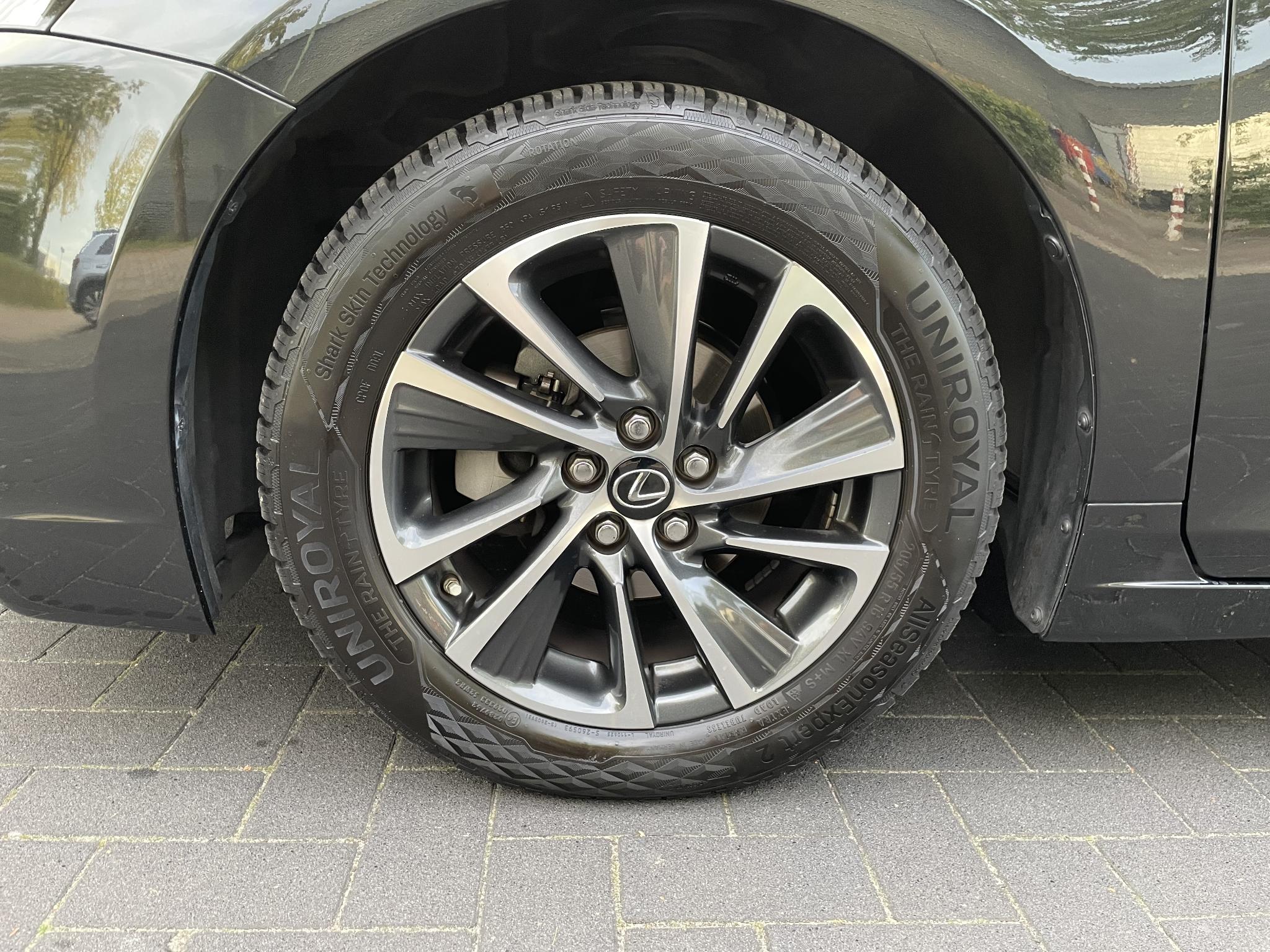 Foto van Lexus CT