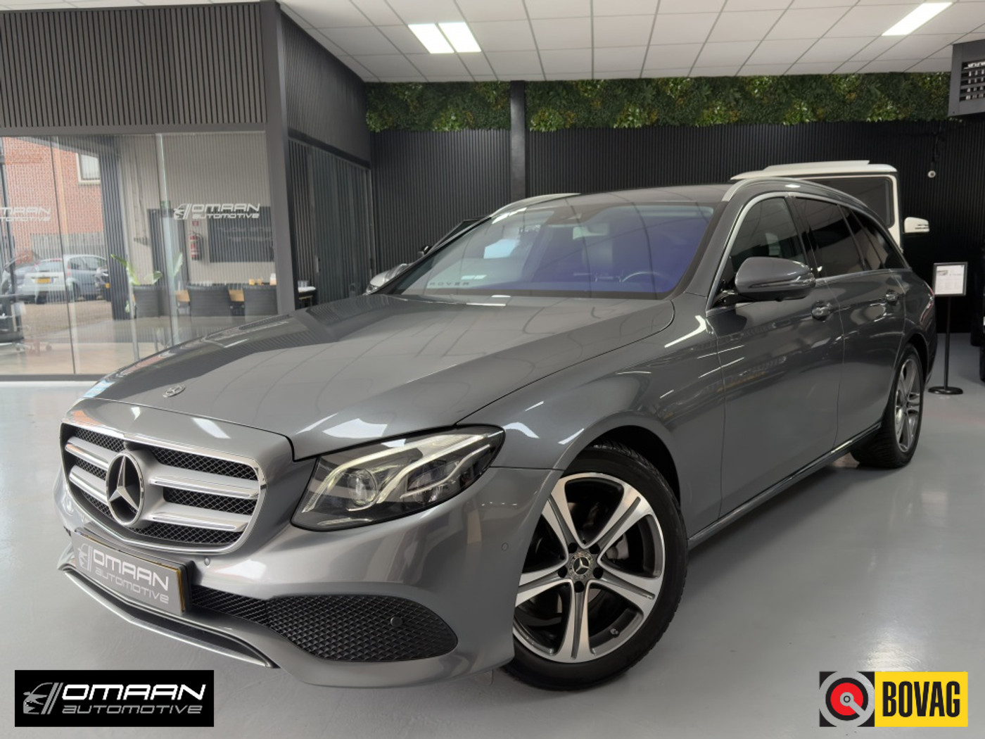 Mercedes-Benz E-klasse Estate E200 AMG 360 CARPLAY BTW AUTO 2018 - voorkant