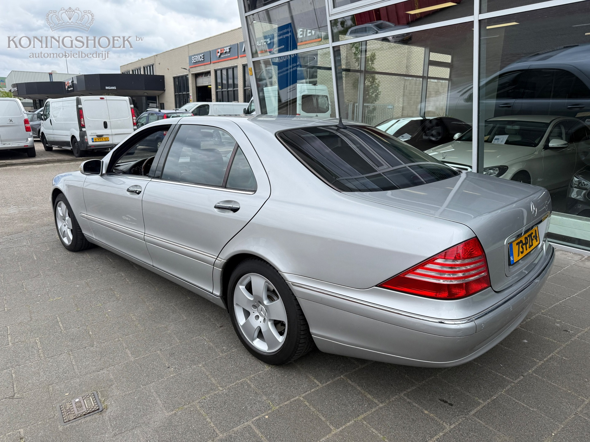Foto van Mercedes-Benz S 500 4-matic