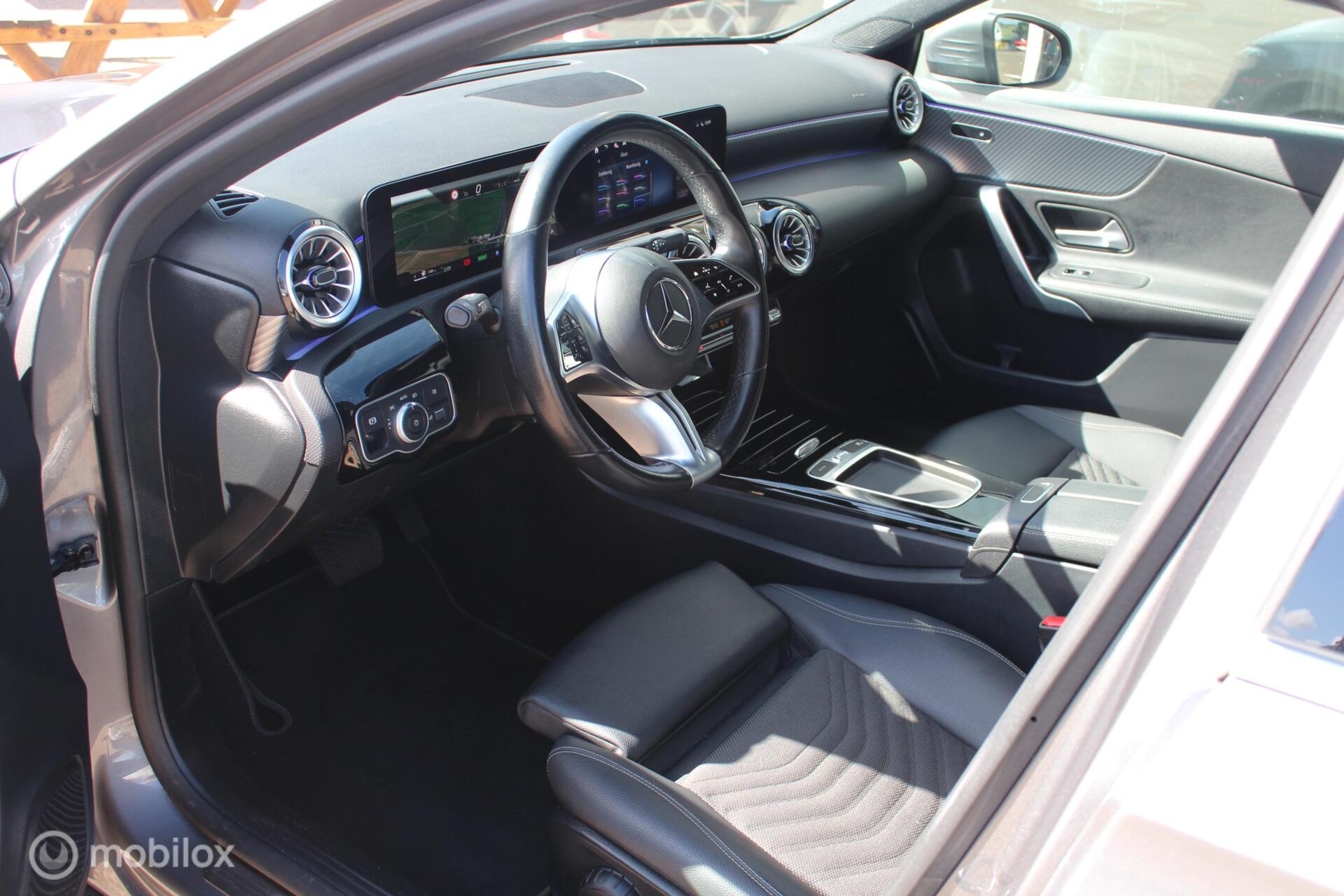 Foto van Mercedes-Benz A 250 E