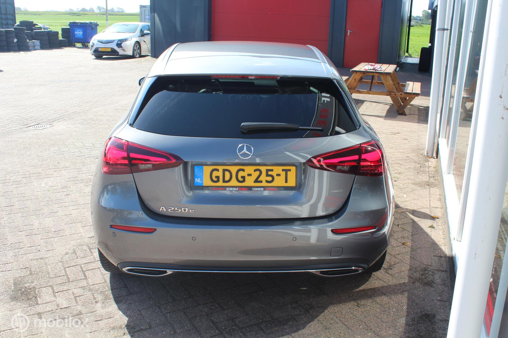 Foto van Mercedes-Benz A 250 E