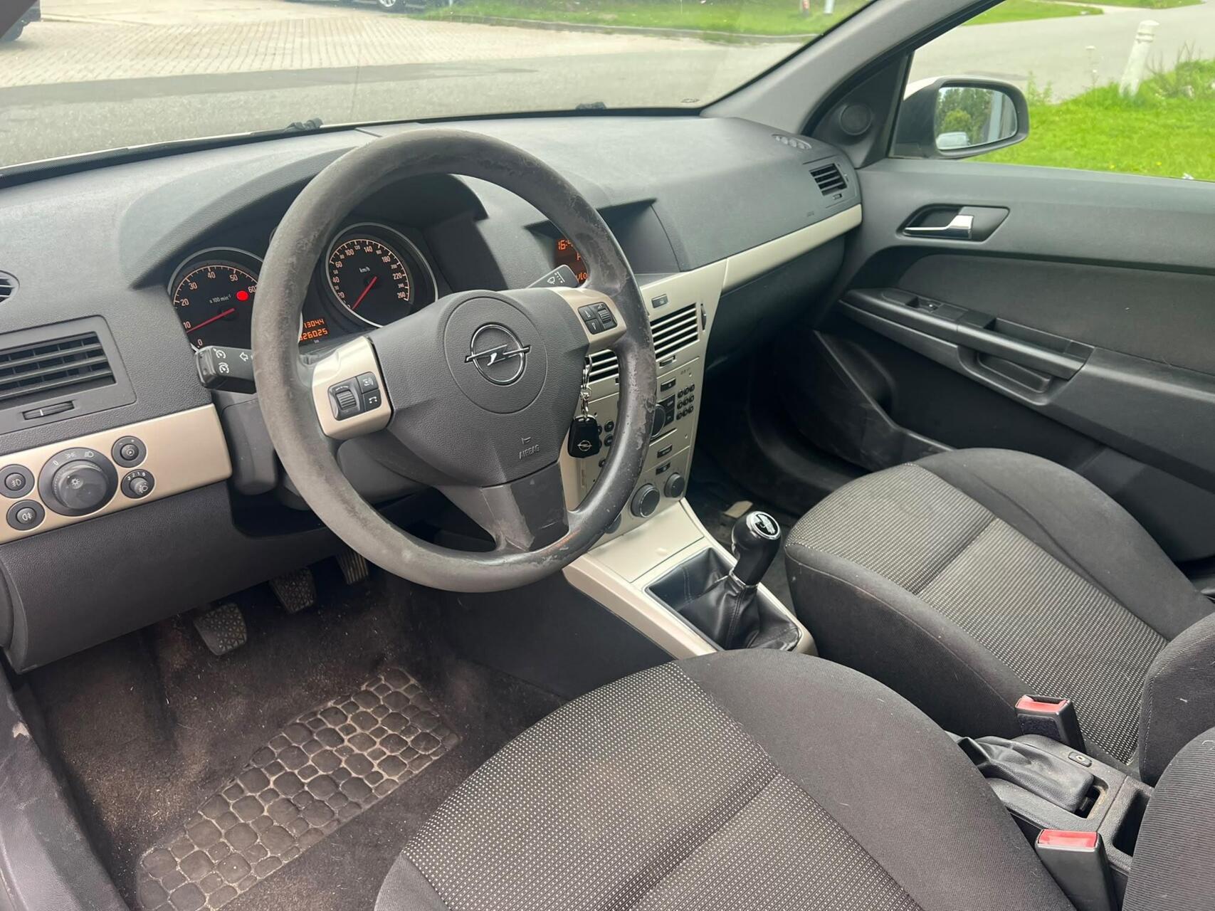 Foto van Opel Astra Station Wagon