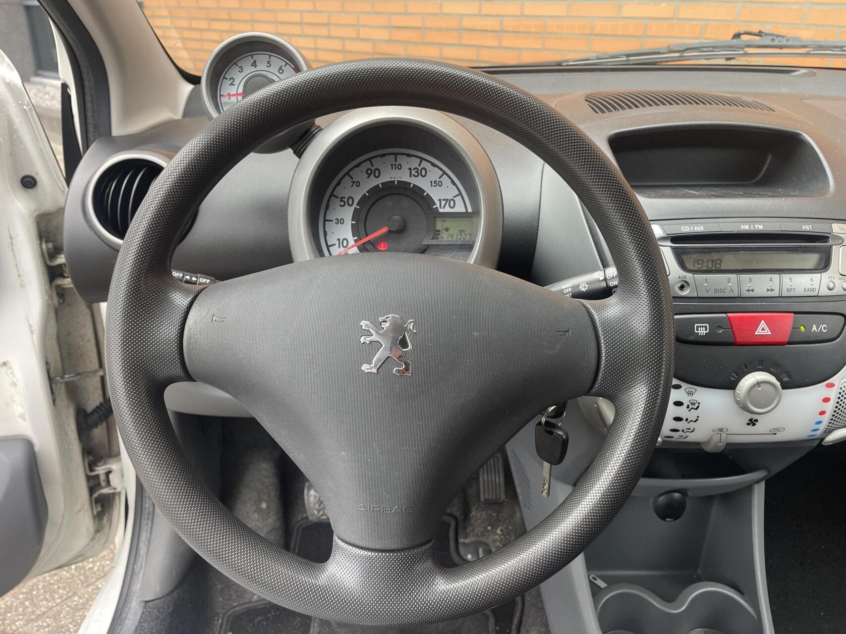 Foto van Peugeot Peugeot 107