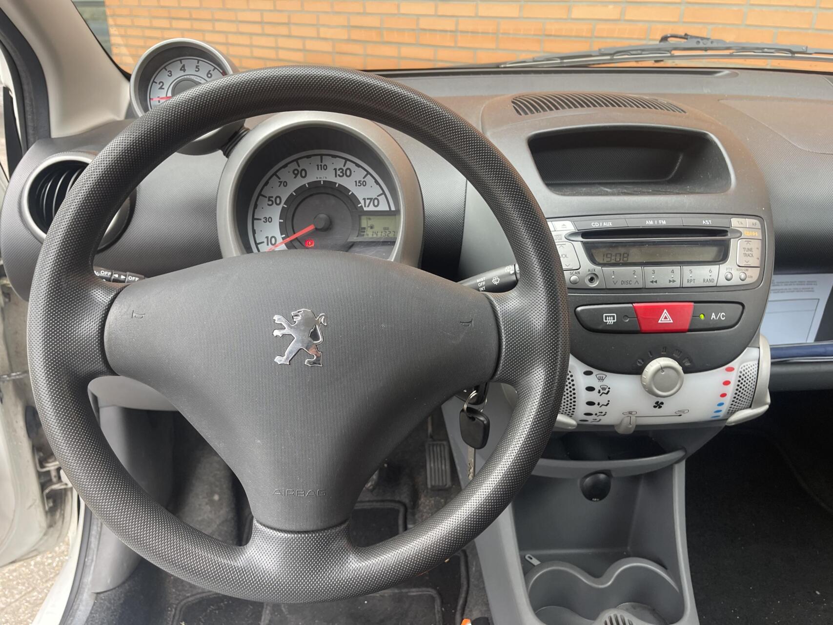Foto van Peugeot Peugeot 107