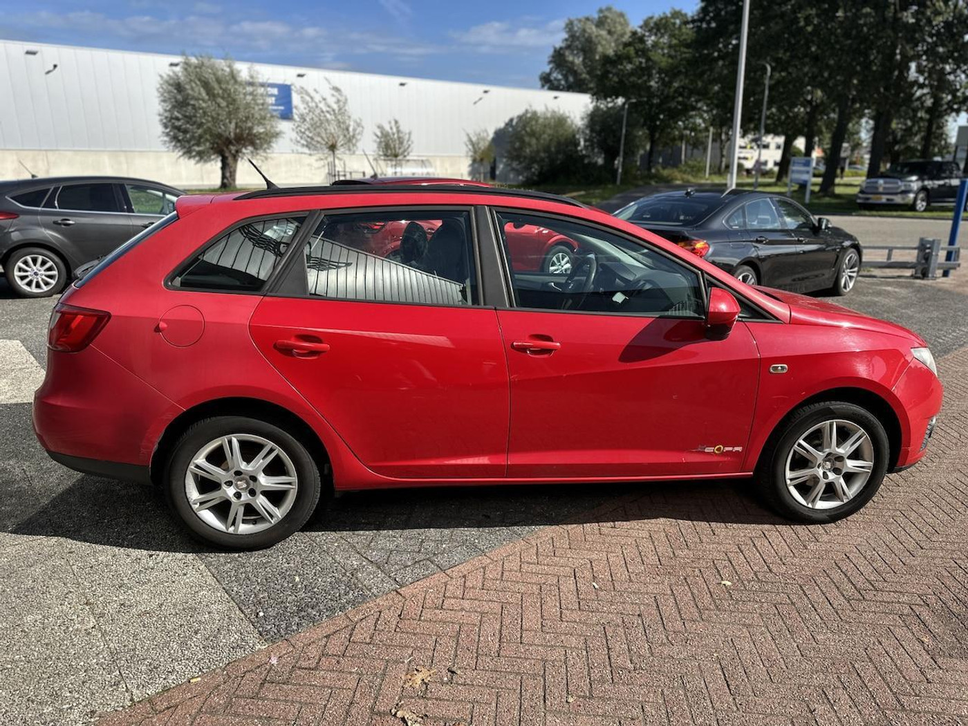 Foto van Seat Ibiza ST