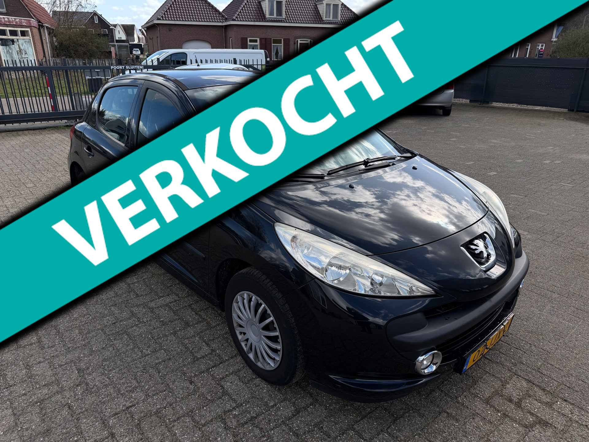 Peugeot 207 1.4  | Airco | Cruise Control | CarPlay | 2009 - voorkant
