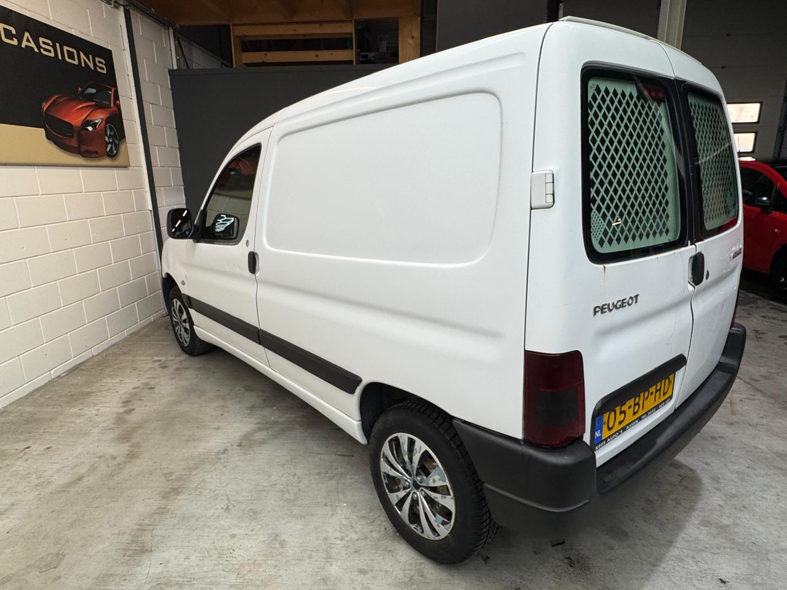 Foto van Peugeot Partner