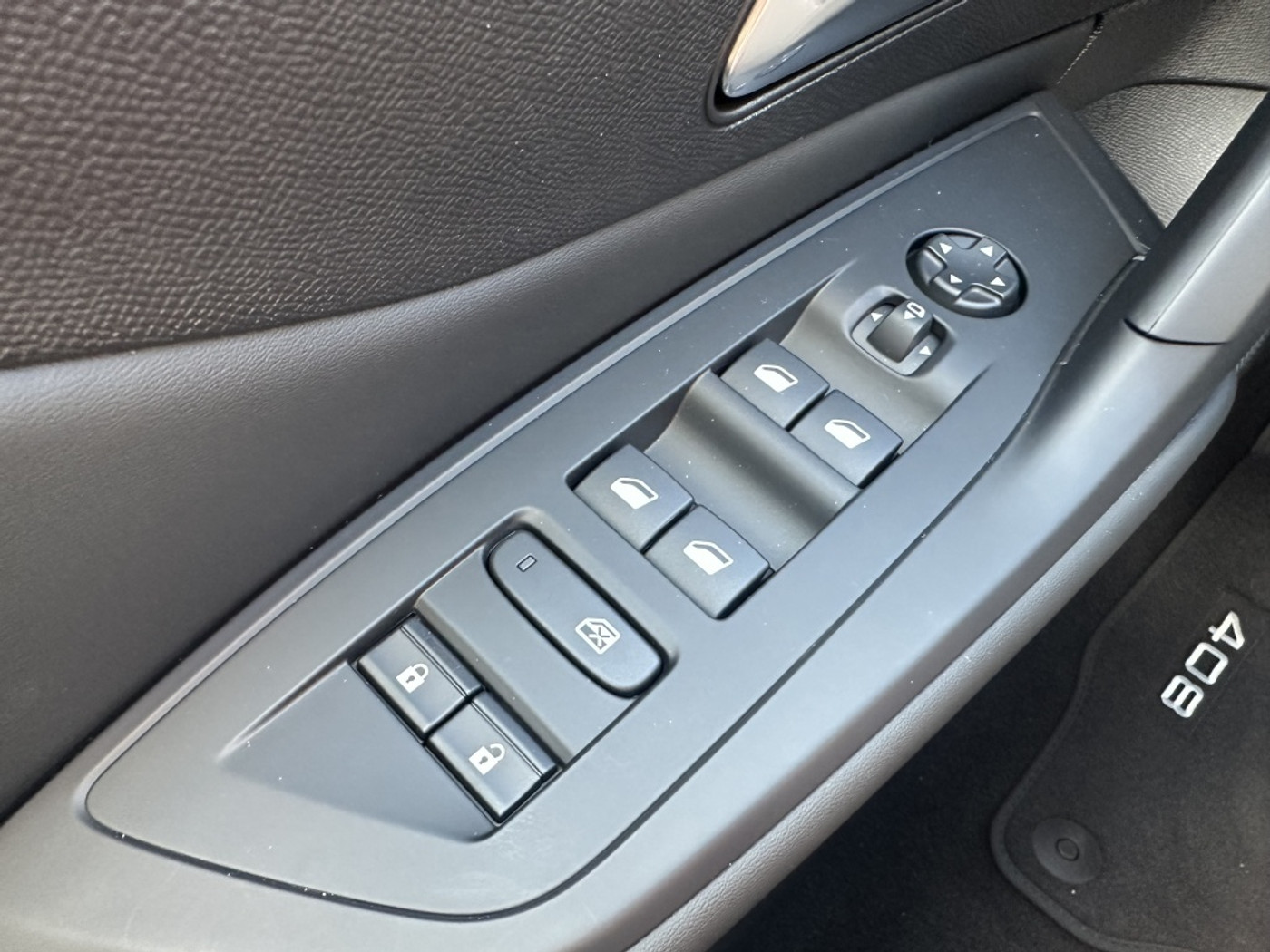 Foto van Peugeot 408