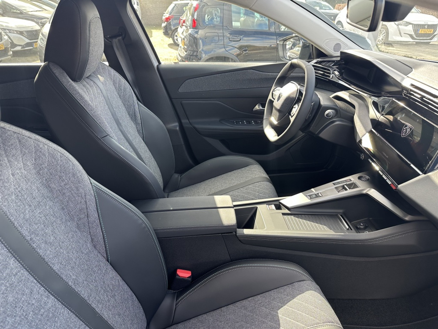 Foto van Peugeot 408