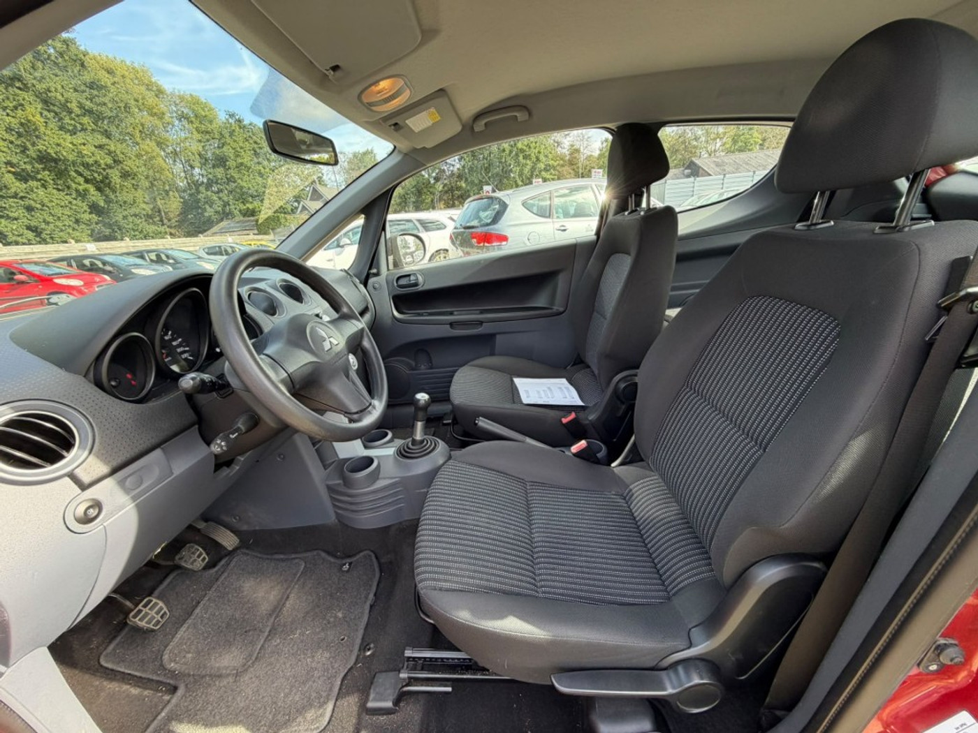 Foto van Mitsubishi Mitsubishi Colt
