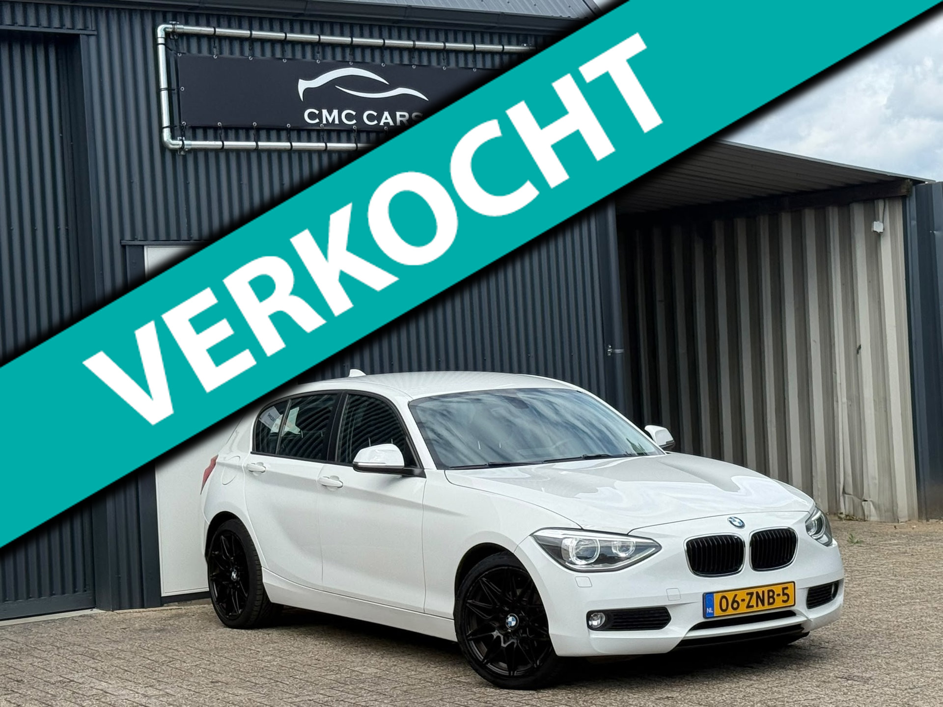 BMW 1er Reihe 114i Upgrade Edition RIJDT&SCHAKELT PERFECT!! AIRCO IJSKOUD!! 2012 - voorkant