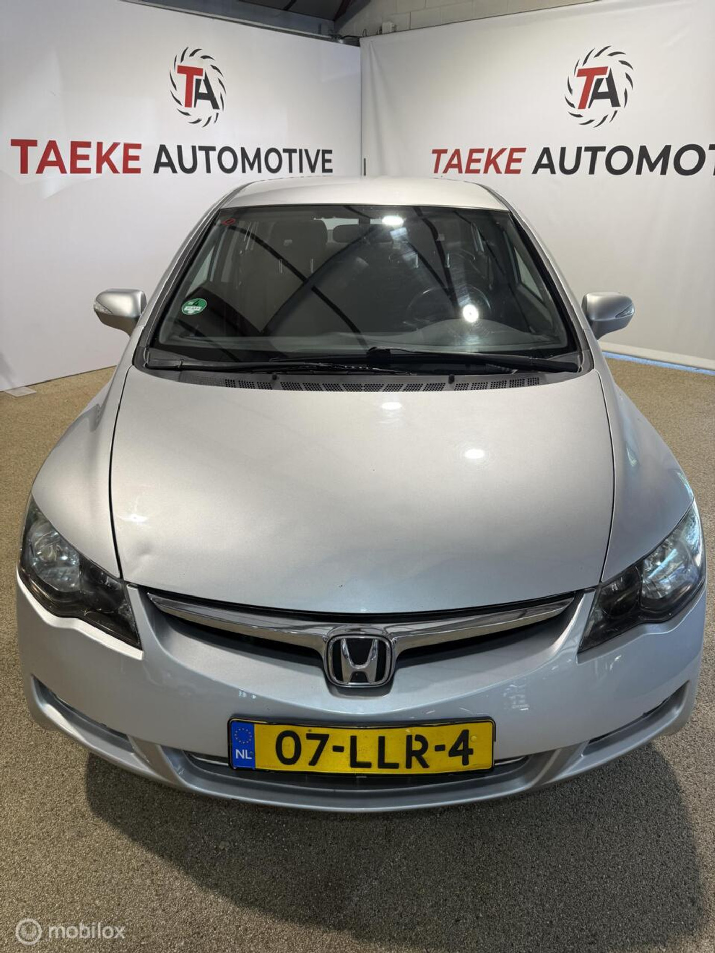 Foto van Honda Civic 4dr Hybrid
