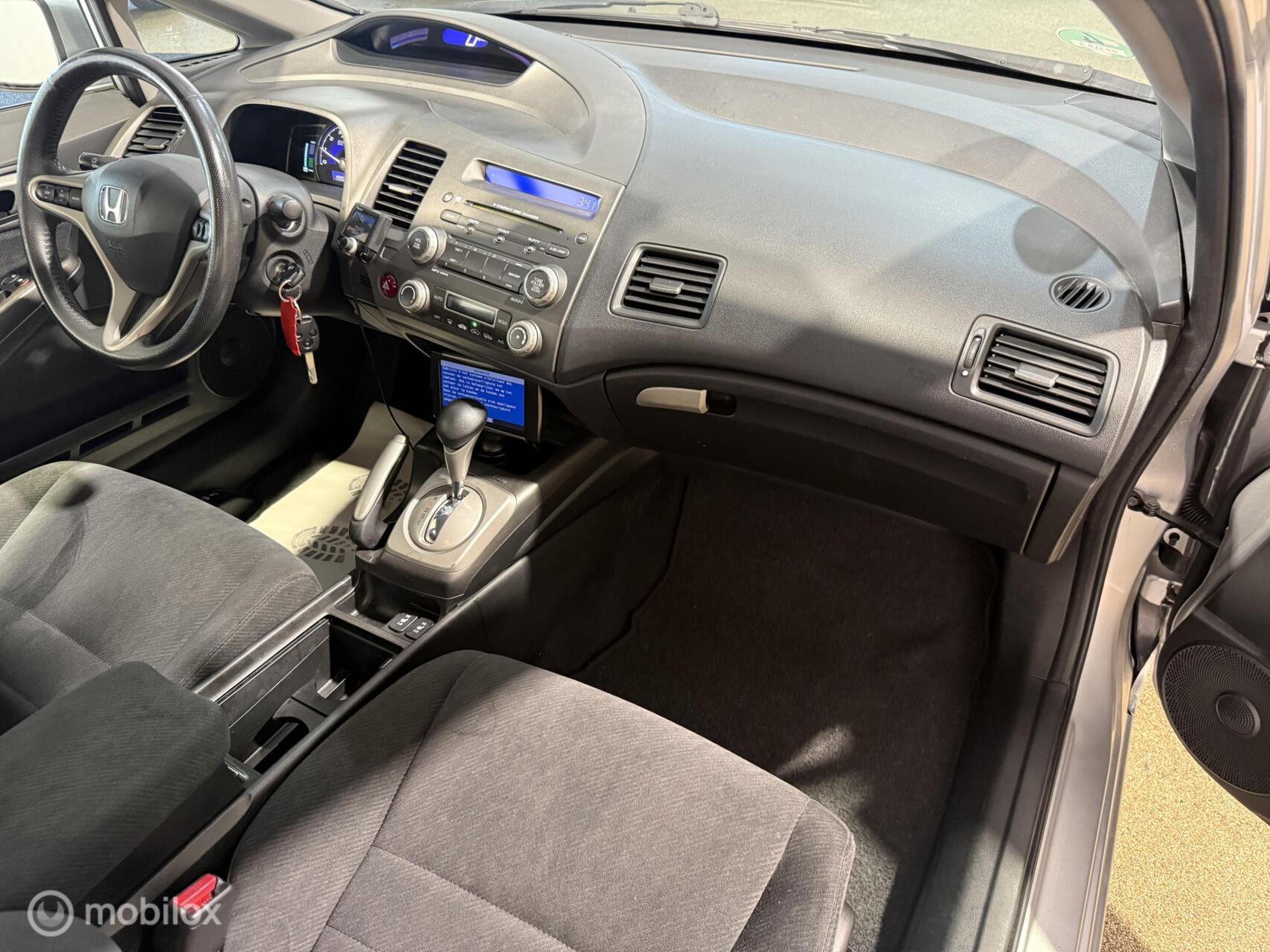 Foto van Honda Civic 4dr Hybrid