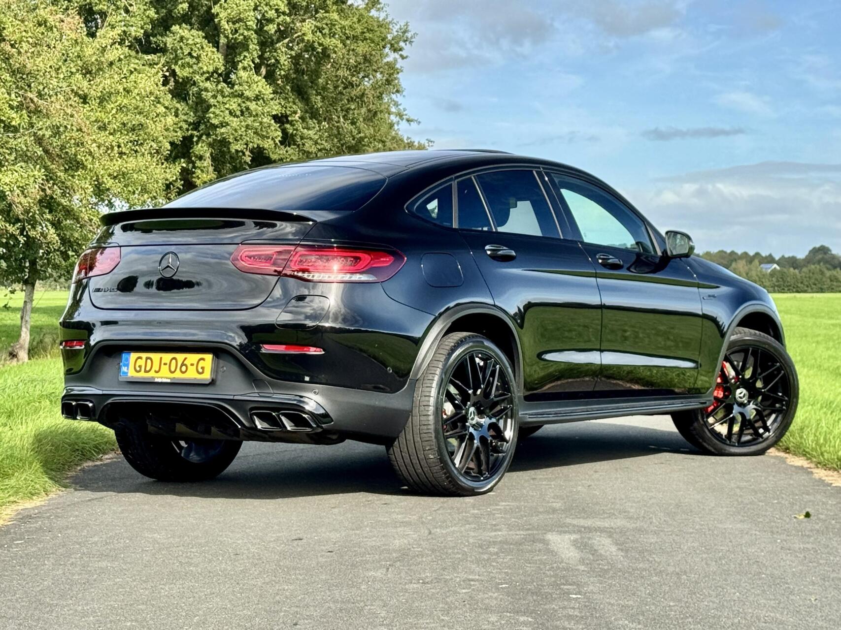 Foto van Mercedes-Benz GLC 300 E 4Matic
