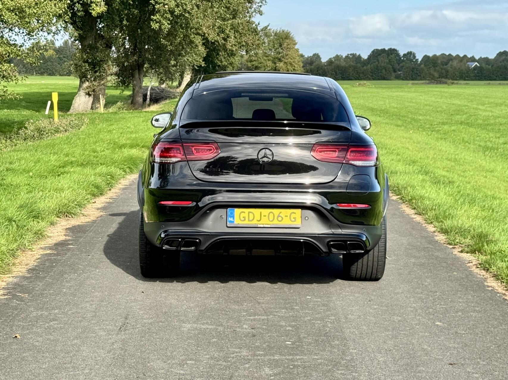 Foto van Mercedes-Benz GLC 300 E 4Matic
