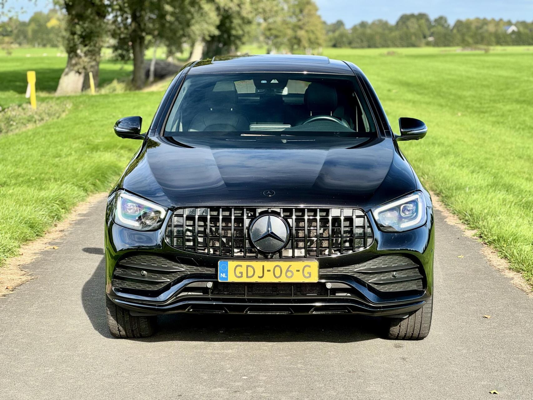 Foto van Mercedes-Benz GLC 300 E 4Matic
