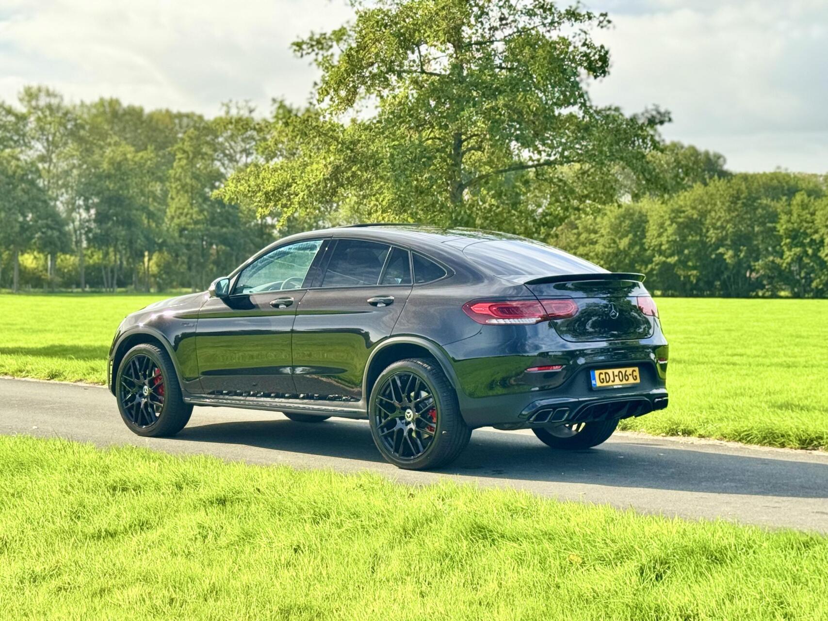 Foto van Mercedes-Benz GLC 300 E 4Matic