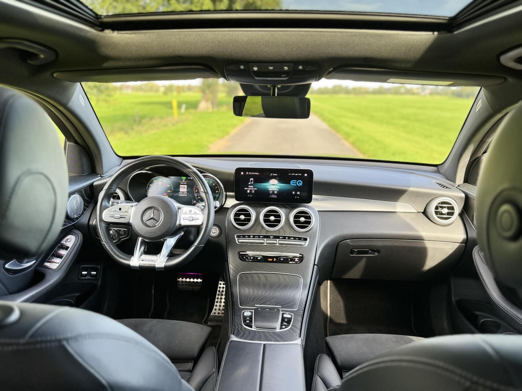 Foto van Mercedes-Benz GLC 300 E 4Matic