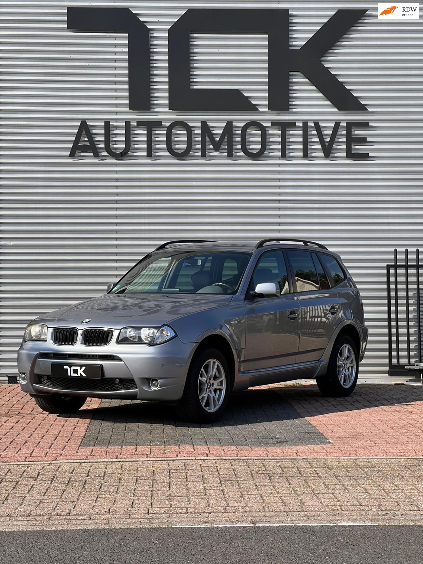 BMW X Reihe 3.0d Executive M57/AUTOMAAT/AIRCO/PDC/CRUISE 2004 - voorkant