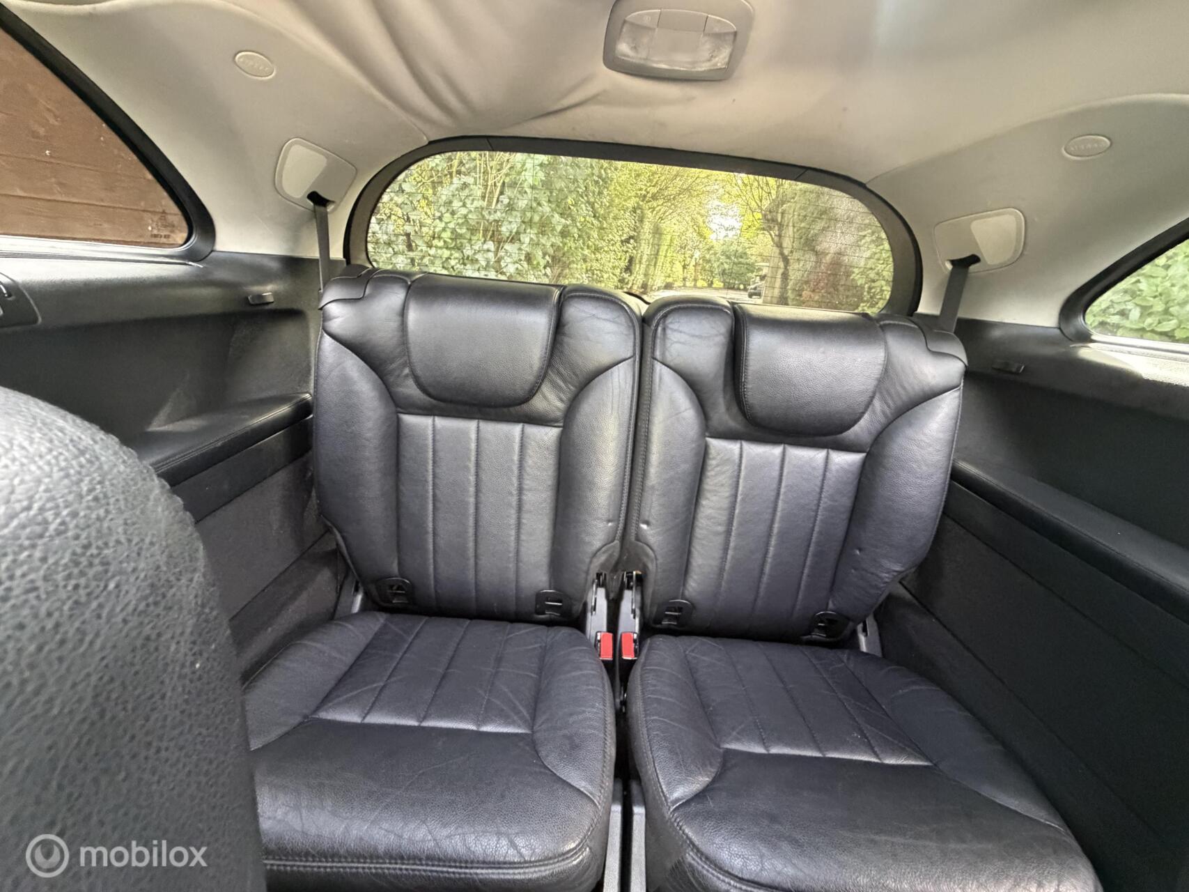 Foto van Mercedes-Benz R 500 4Matic