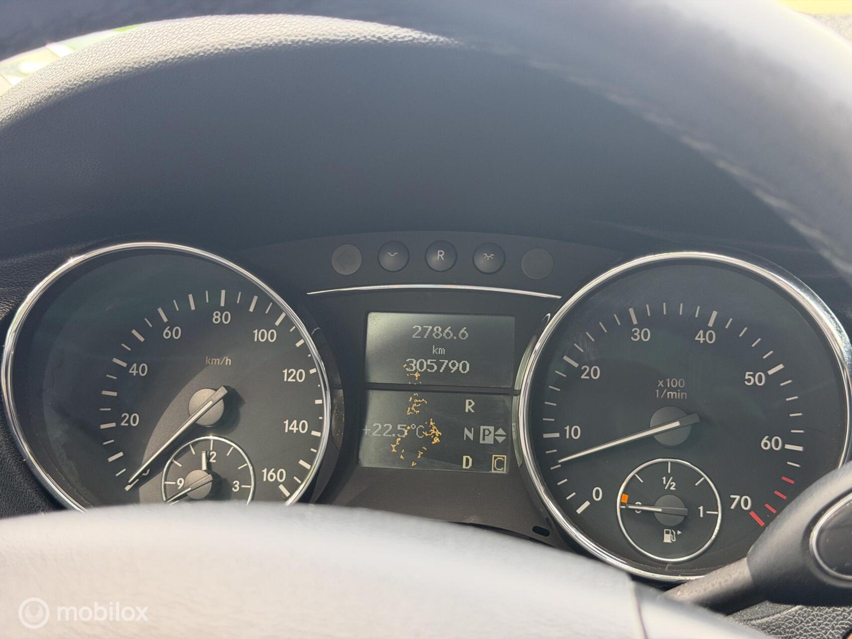 Foto van Mercedes-Benz R 500 4Matic