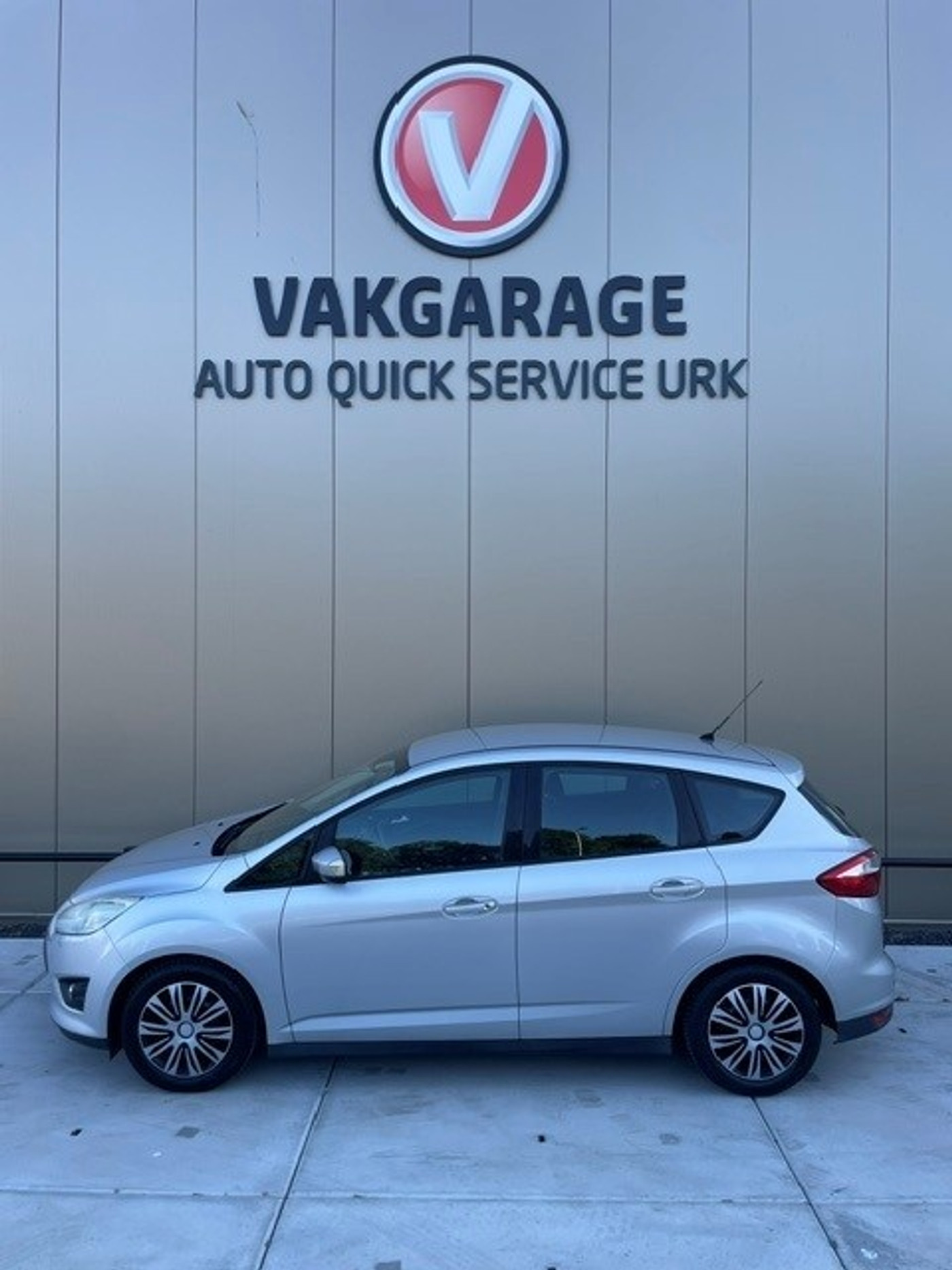 Ford C-max 1.6 Trend 2011 - voorkant
