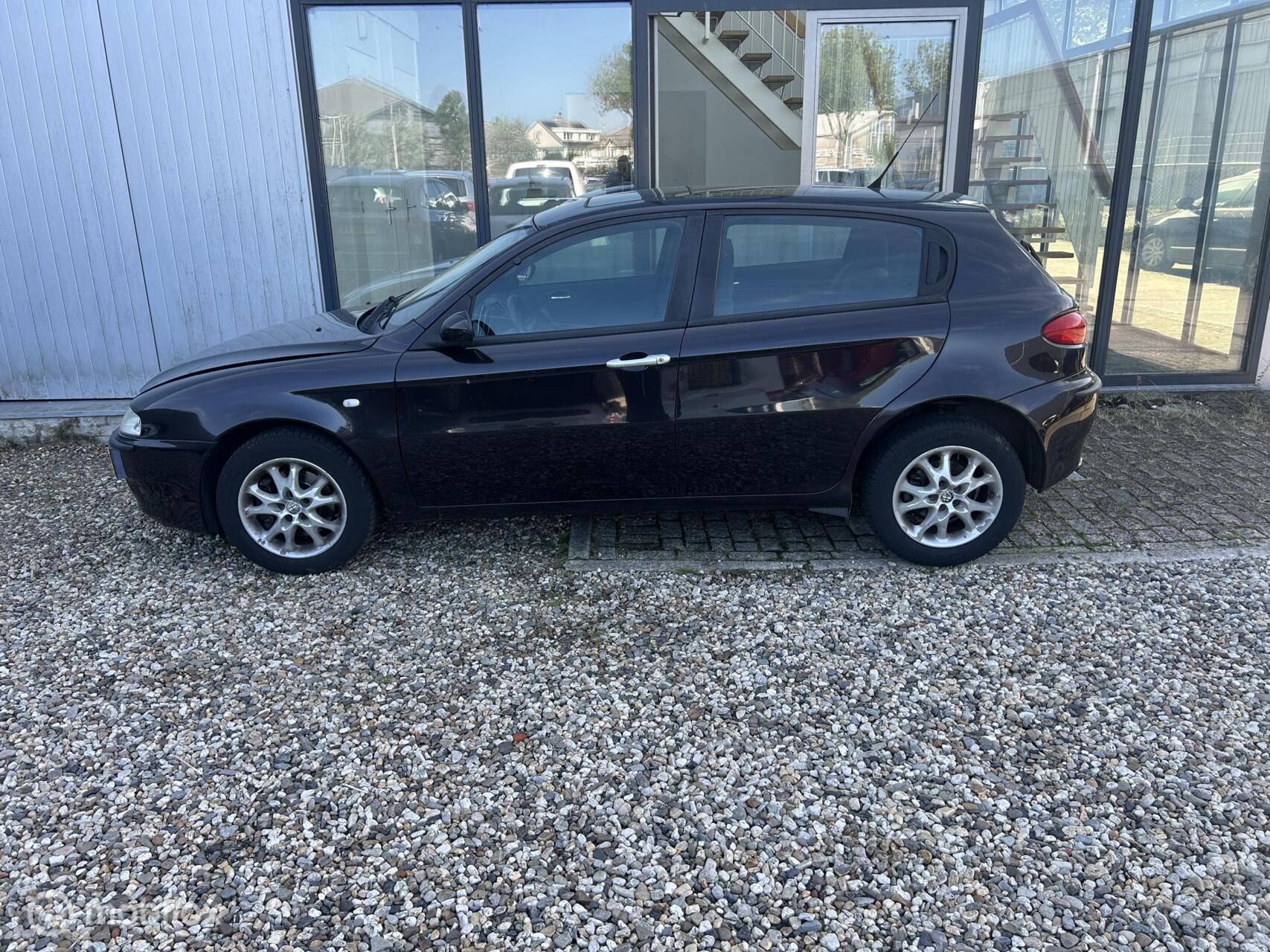 Foto van Alfa Romeo 147