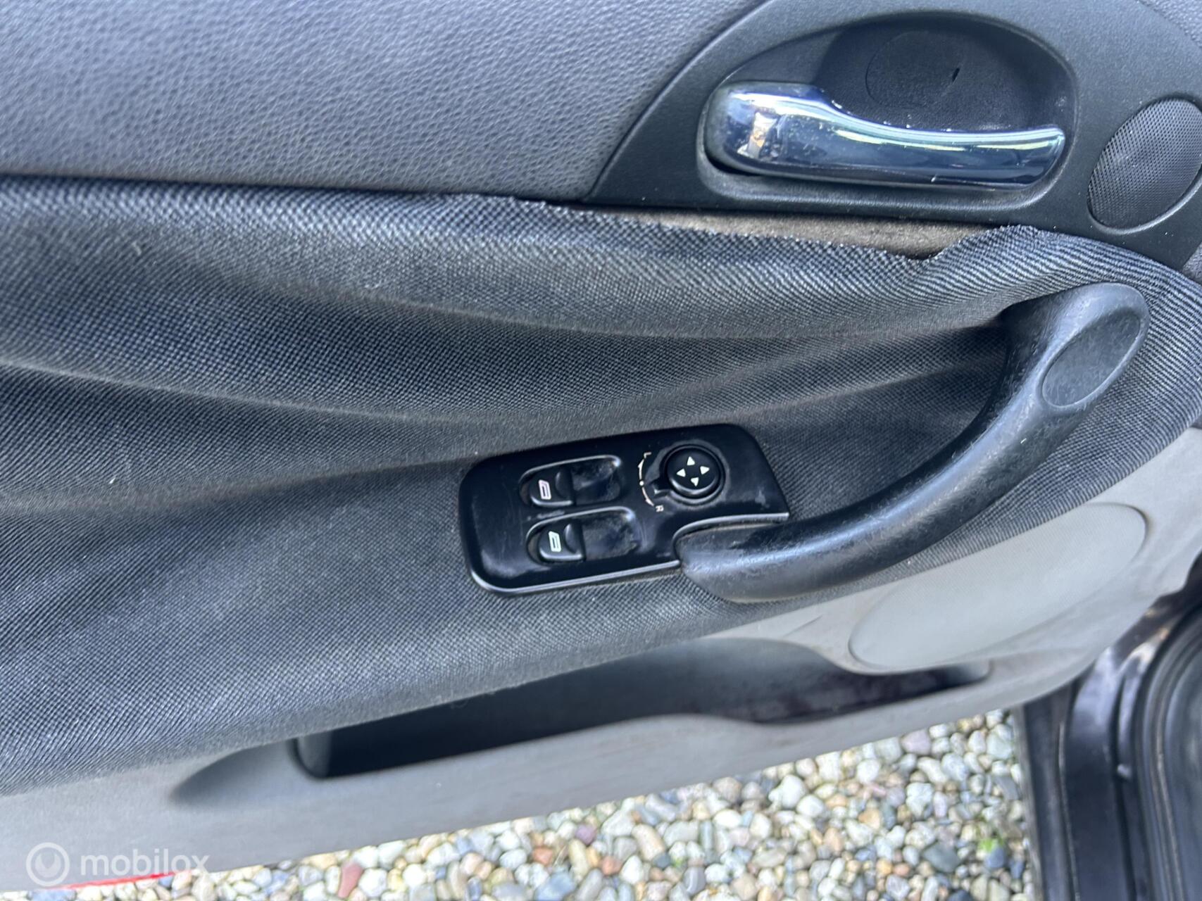 Foto van Alfa Romeo 147