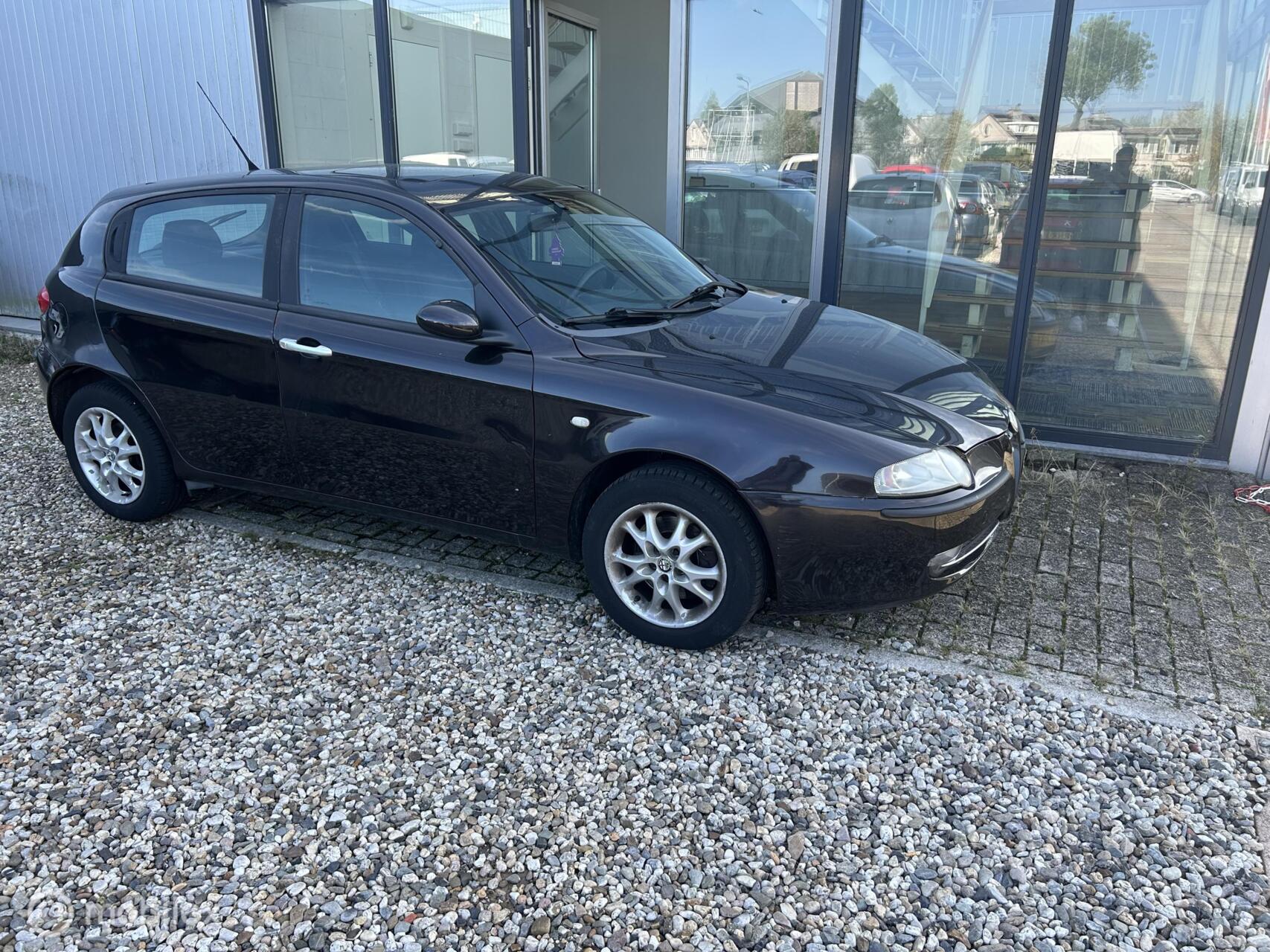 Foto van Alfa Romeo 147