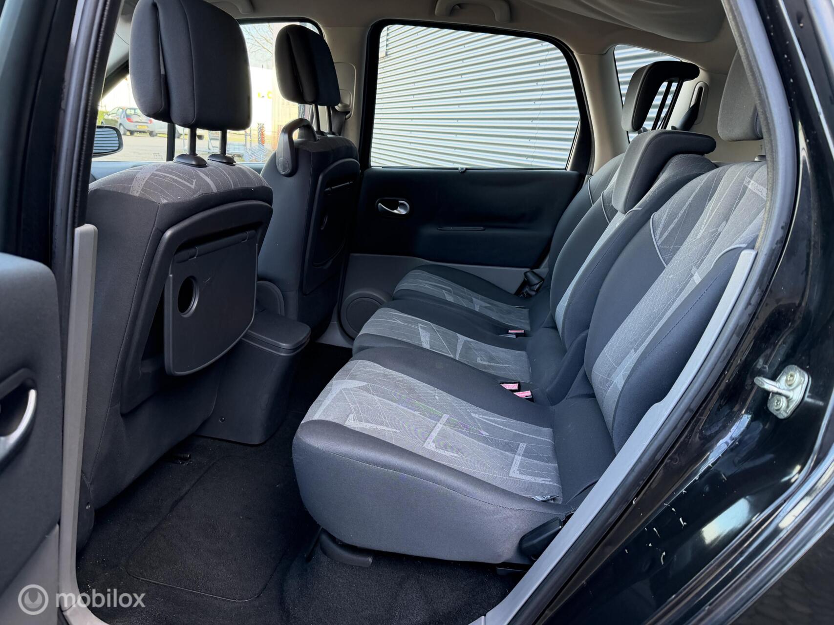 Foto van Renault Megane Scenic