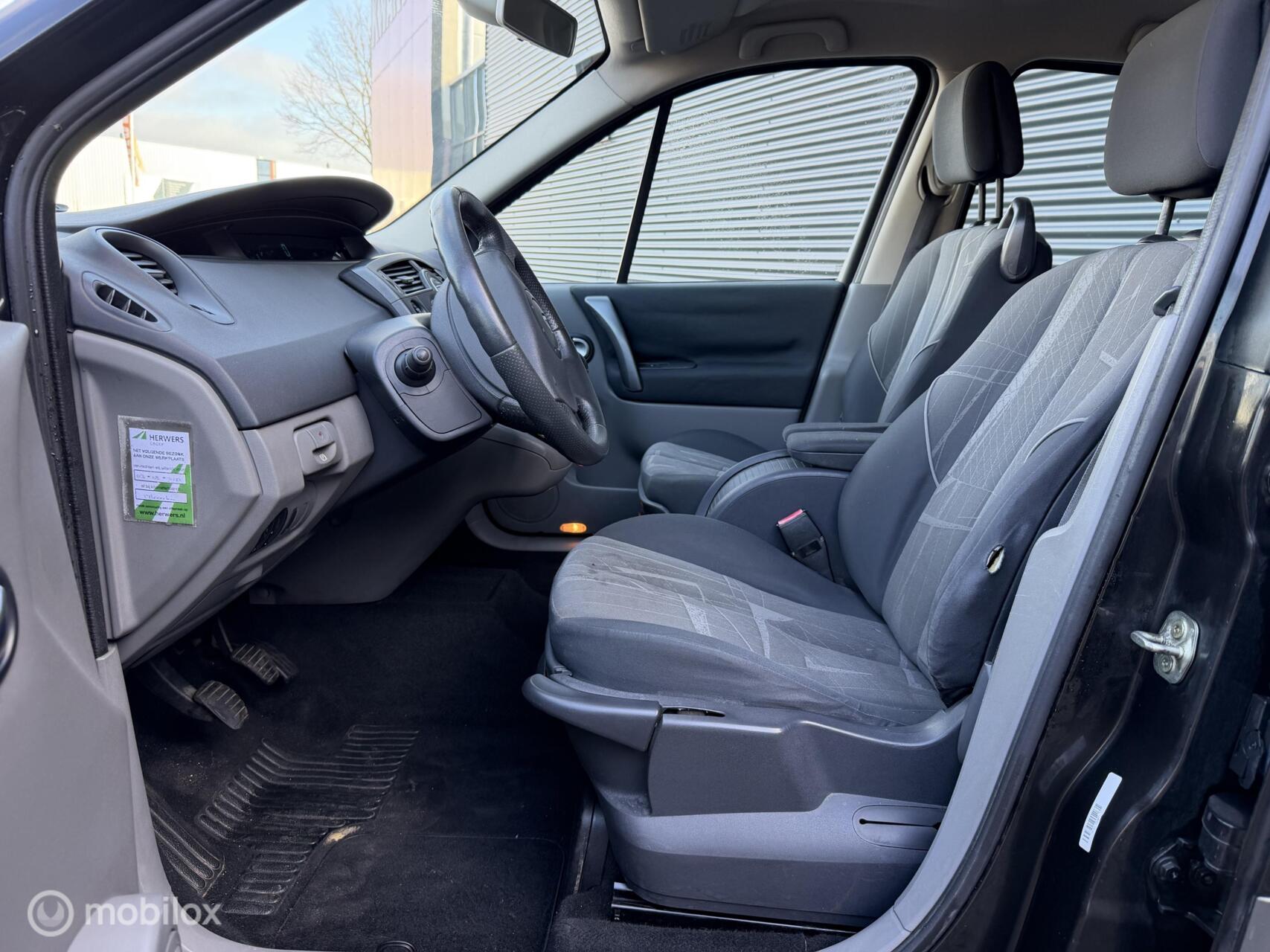 Foto van Renault Megane Scenic