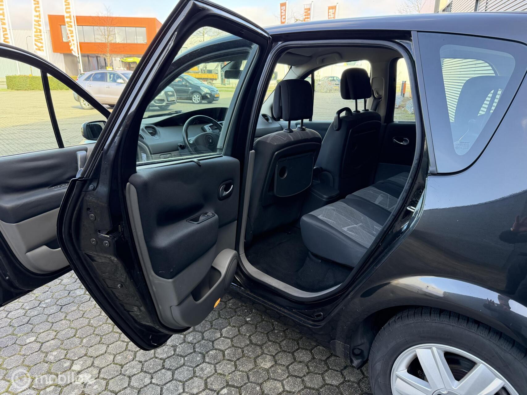 Foto van Renault Megane Scenic