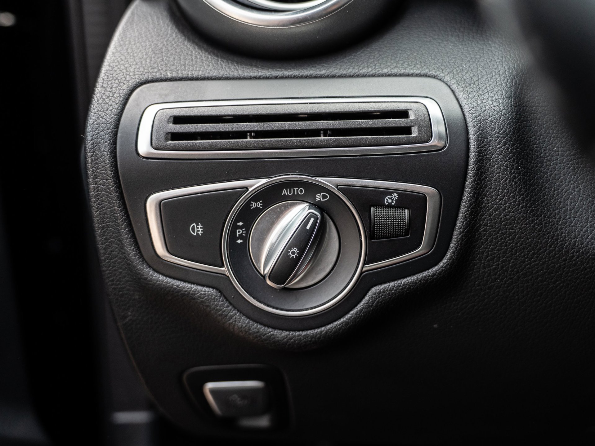 Foto van Mercedes-Benz C 180 D