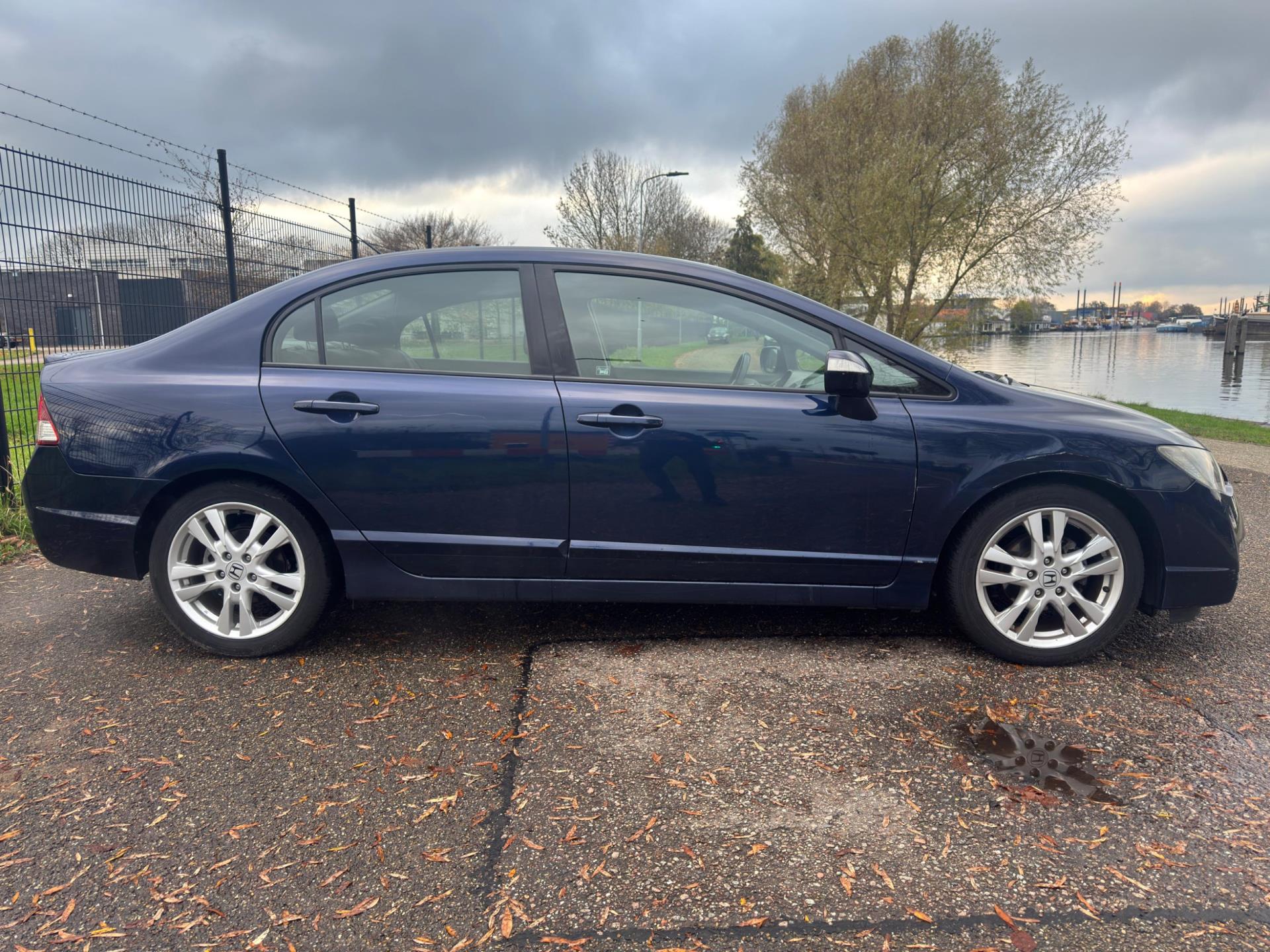 Foto van Honda Civic 4dr Hybrid