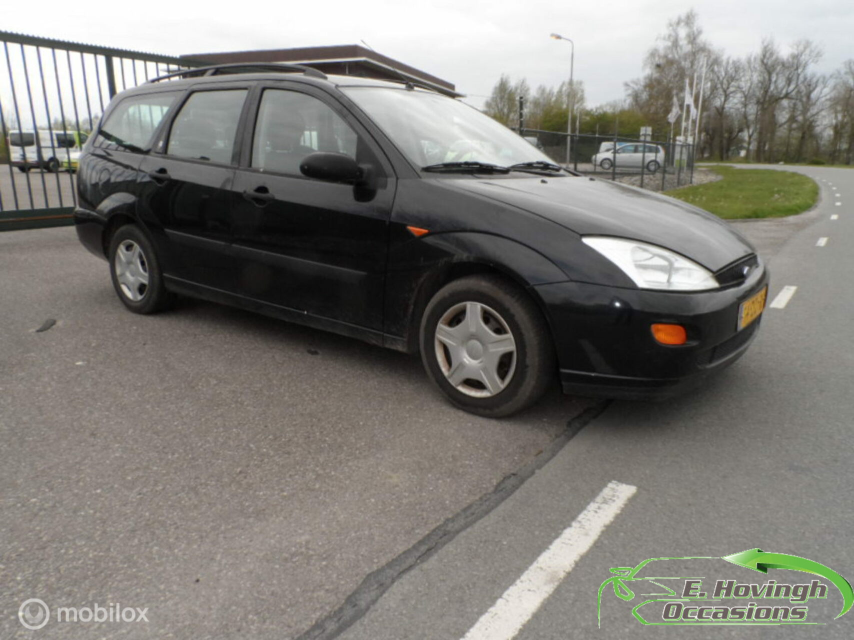 Ford Focus Wagon I 1.6-16V Ghia 1999 - voorkant