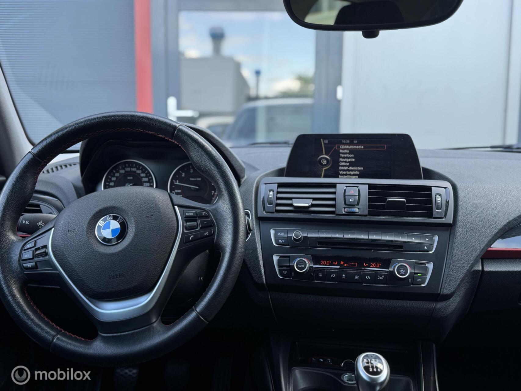 Foto van BMW 114i