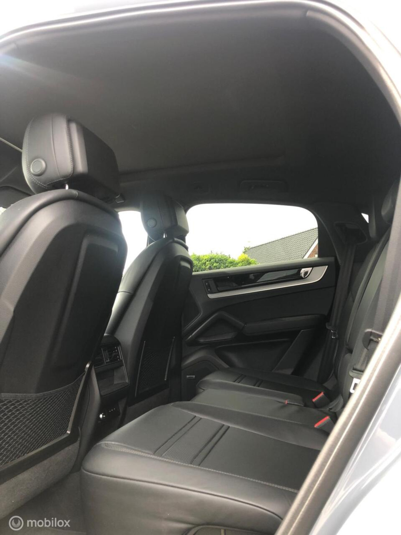 Foto van Porsche Cayenne E-hybrid