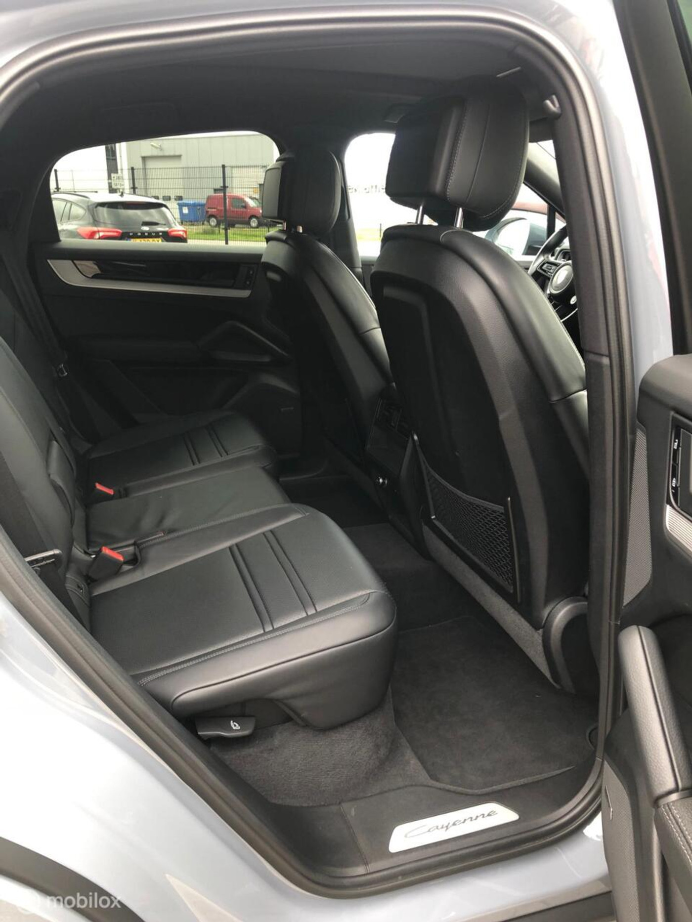 Foto van Porsche Cayenne E-hybrid