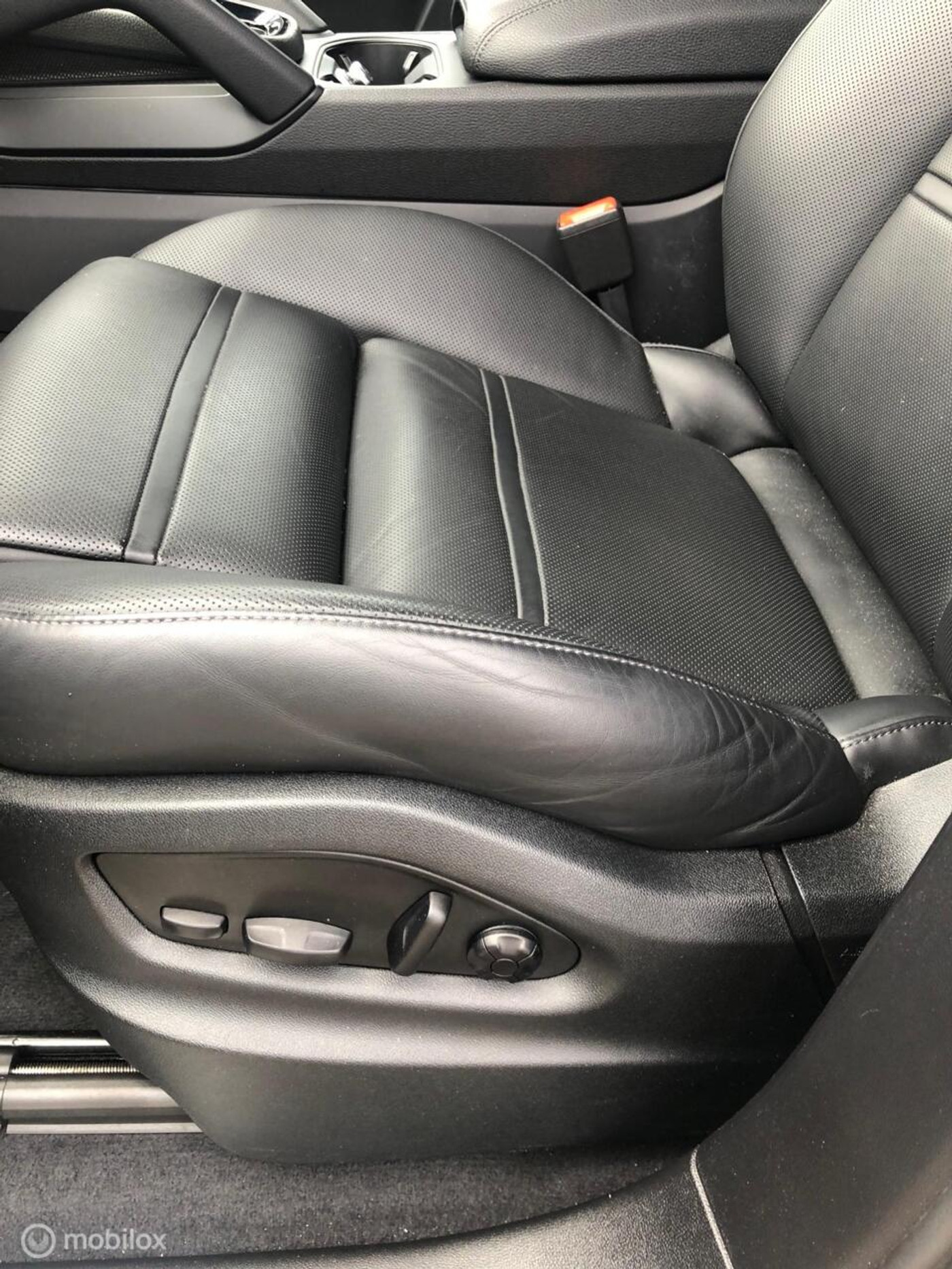 Foto van Porsche Cayenne E-hybrid