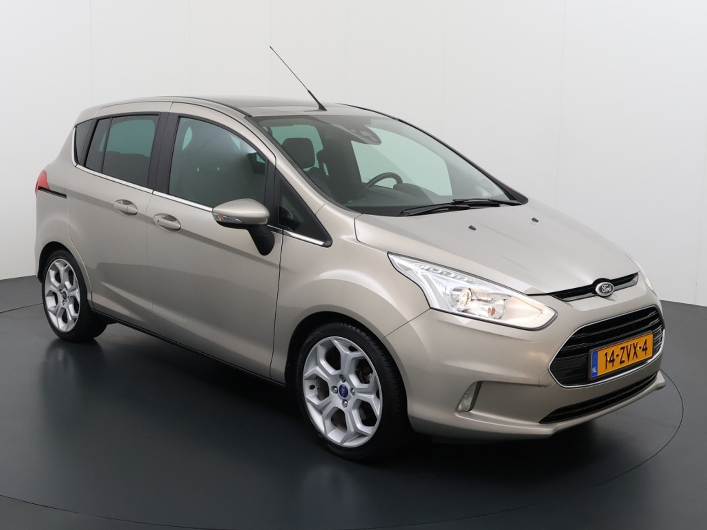 Foto van Ford B-max