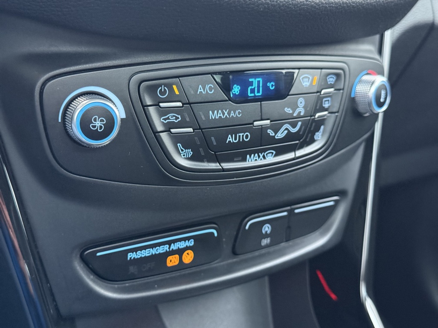 Foto van Ford B-max