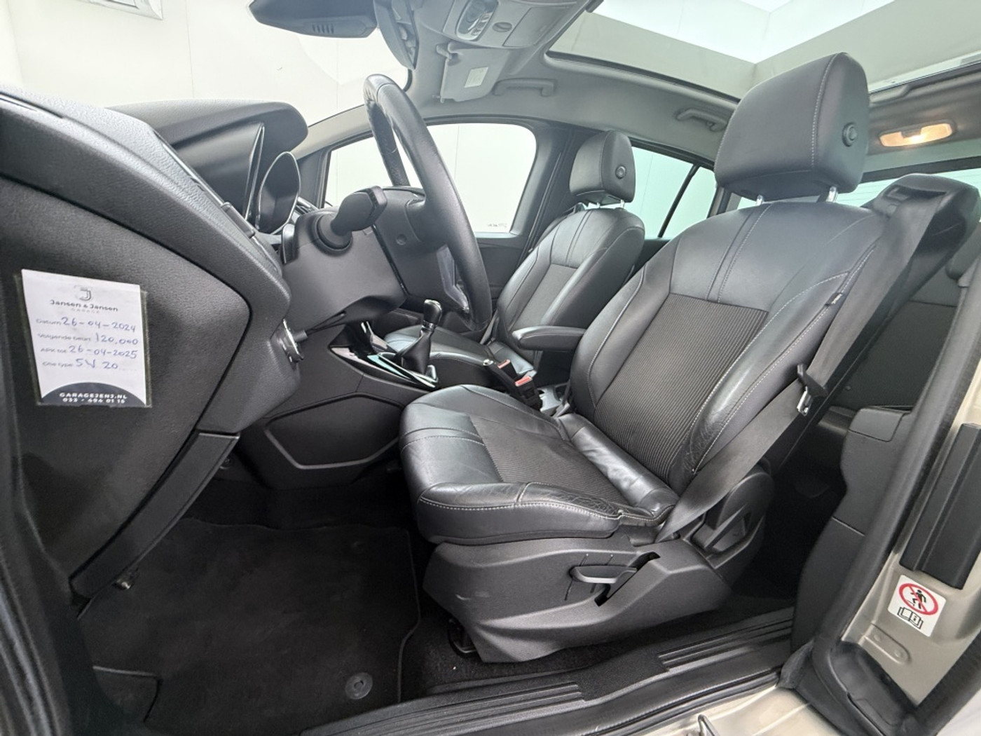Foto van Ford B-max