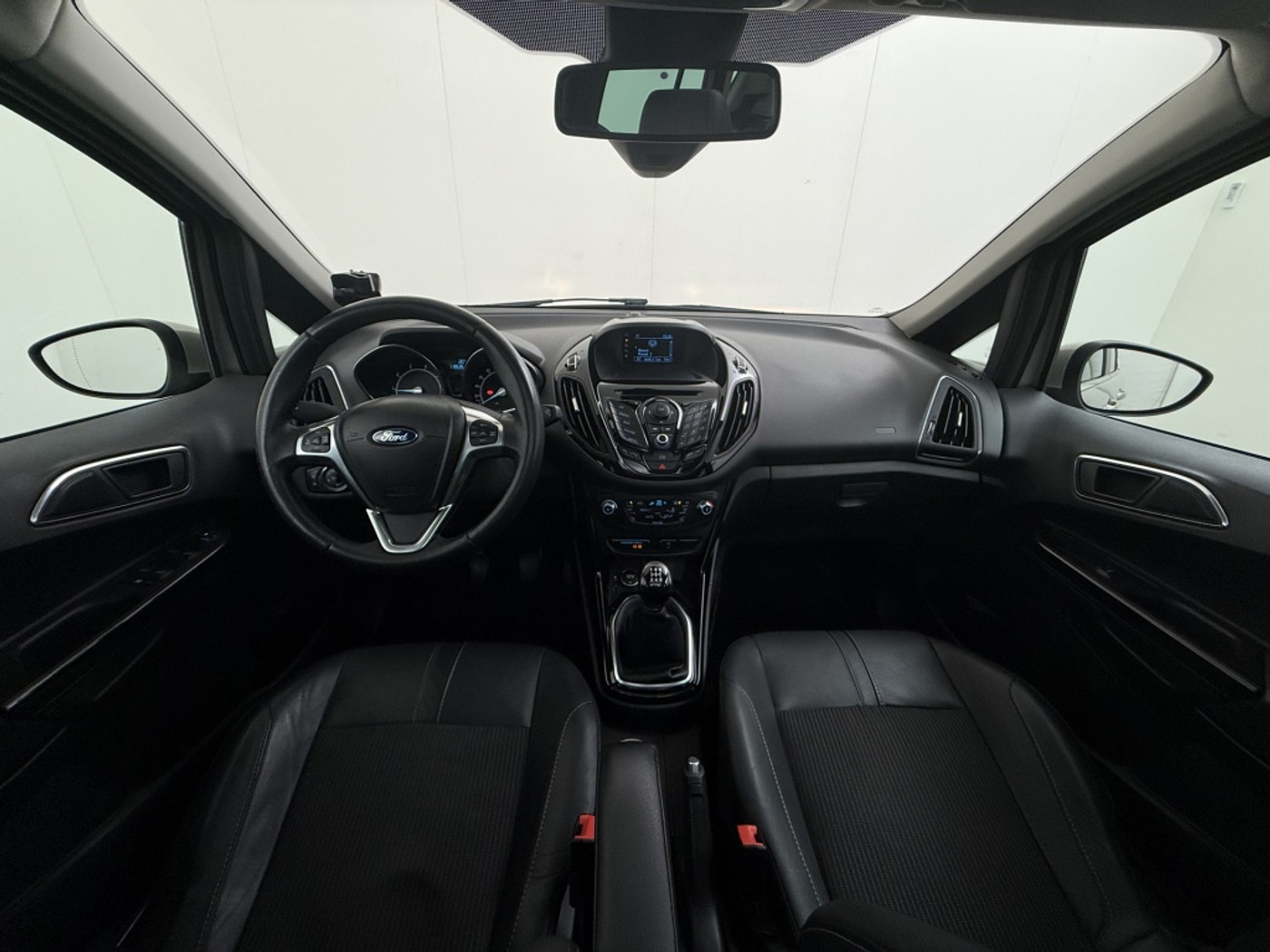 Foto van Ford B-max