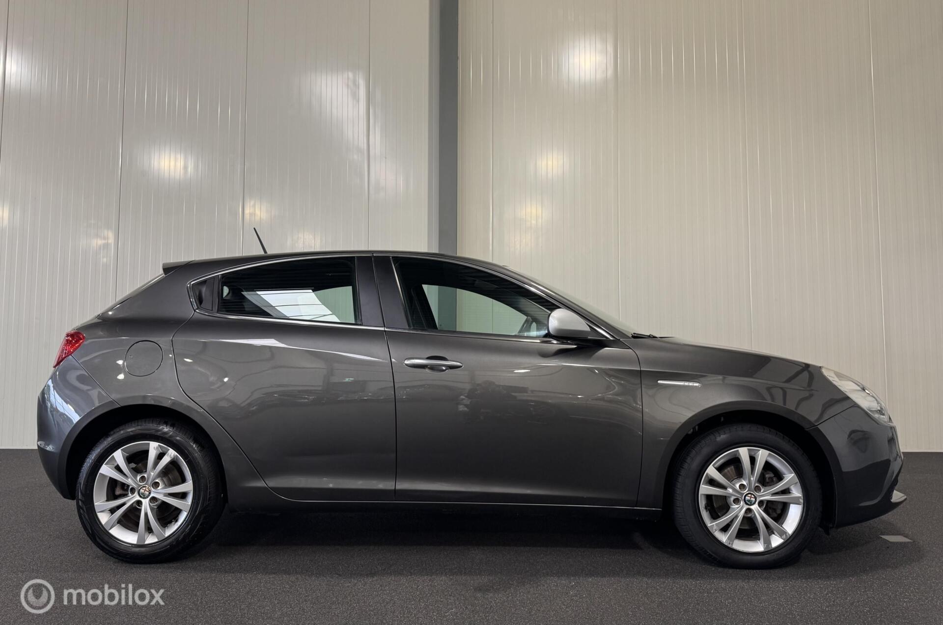 Foto van Alfa Romeo Alfa Giulietta