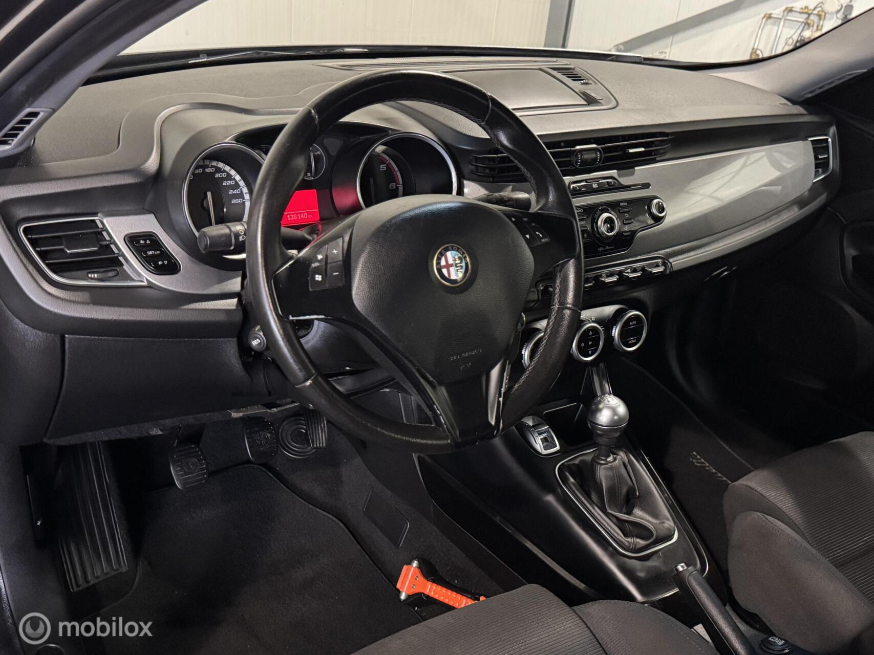 Foto van Alfa Romeo Alfa Giulietta