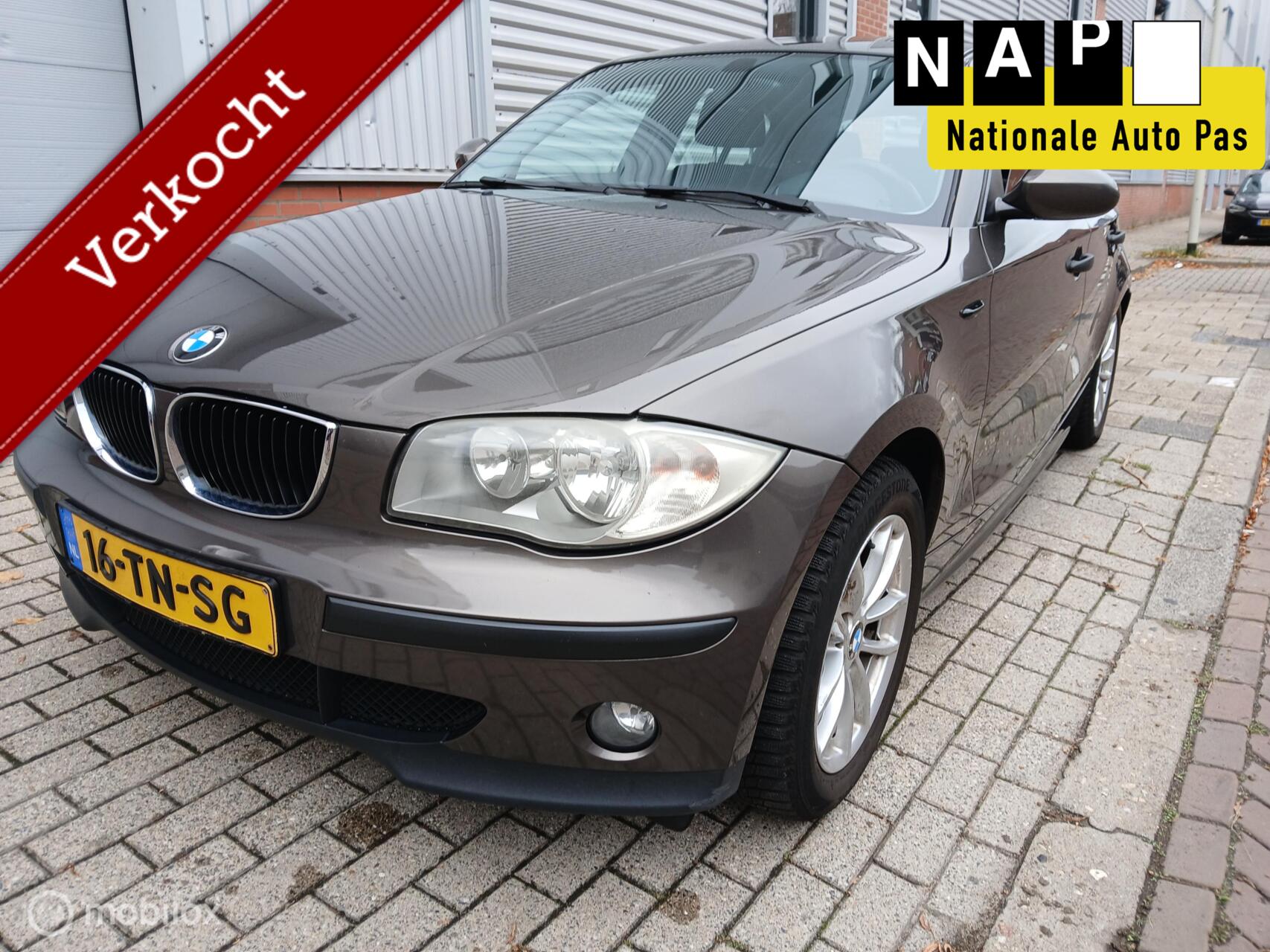 BMW 118i 118i Business Line automaat 2006 - voorkant