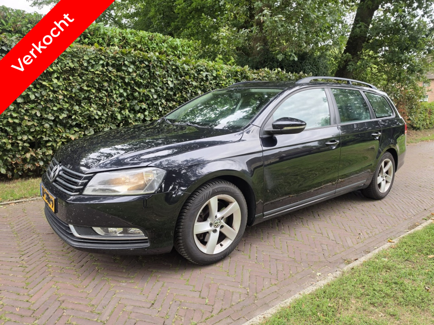 Volkswagen Passat 1.6 TDI Trendl BlM 2011 - voorkant